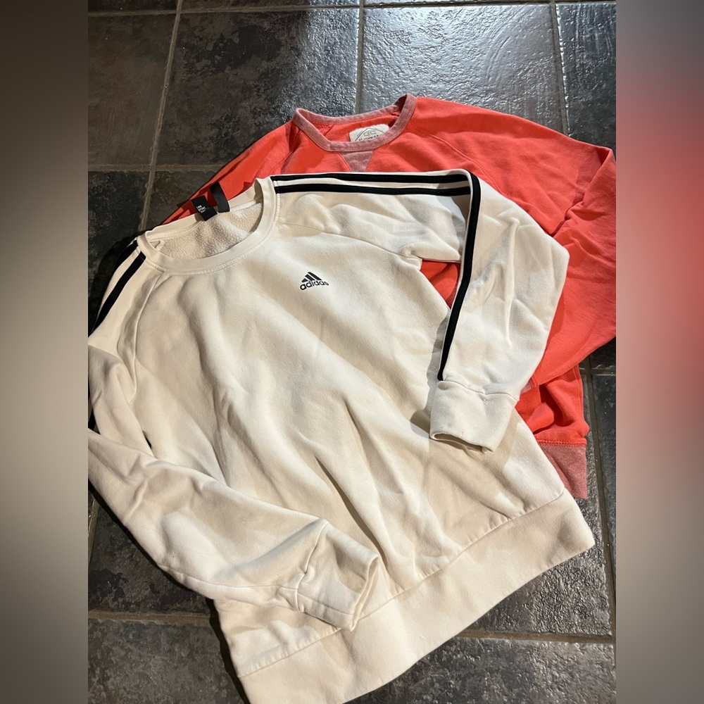 Women’s size S—3 shirt bundle.